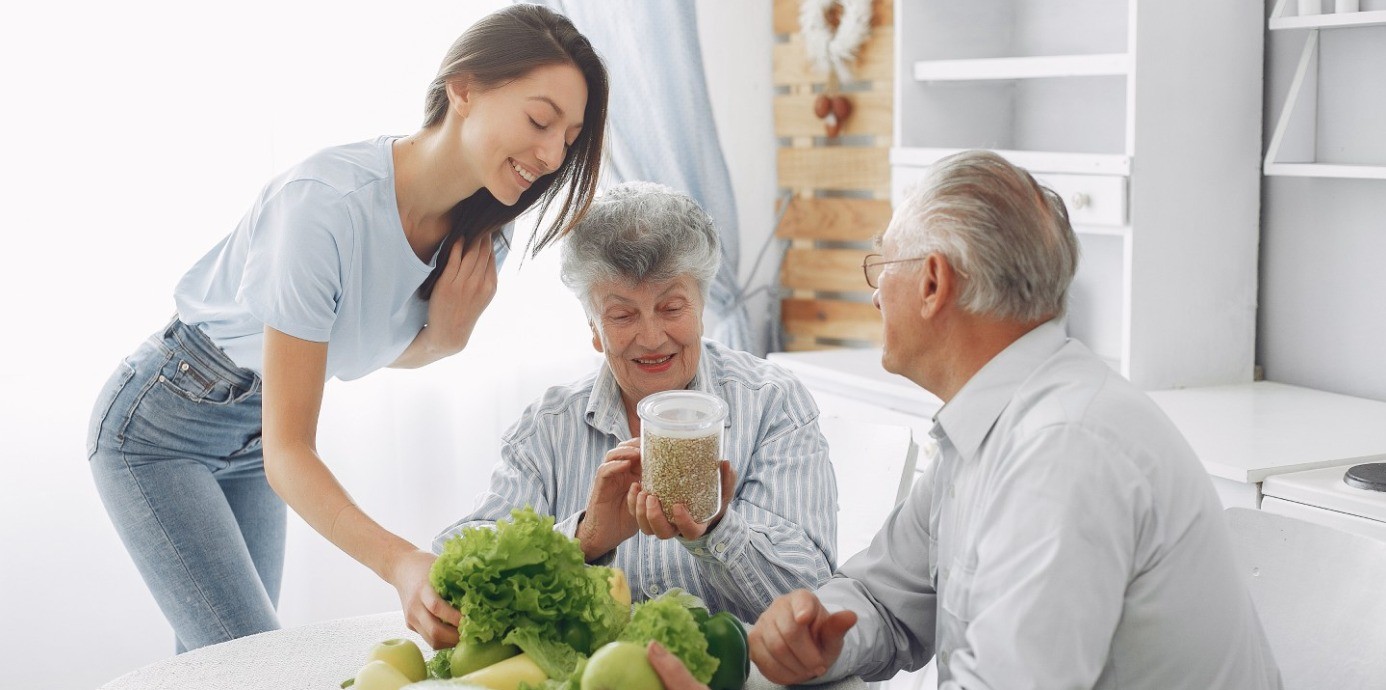 銀髮族飲食迷思破解：補鈣不是只喝牛奶！