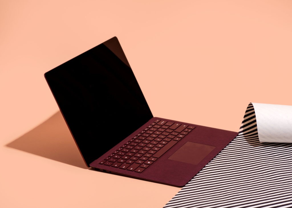 美surface laptop2