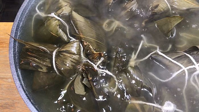 南部肉粽要水煮